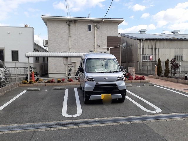 14/20 駐車場