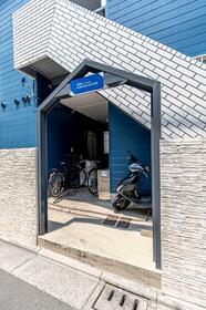 14/15 エントランス