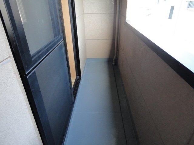 20/30 バルコニー