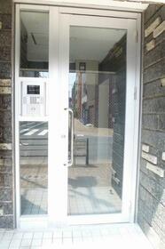 16/24 エントランス