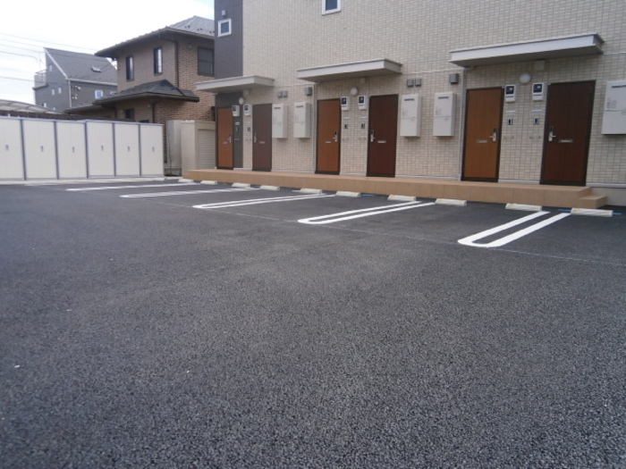 20/21 駐車場