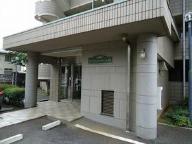 8/8 エントランス