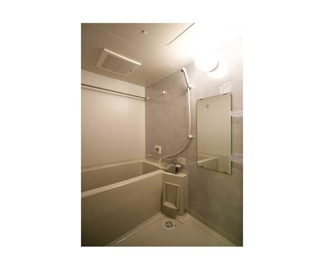 23/29 浴室