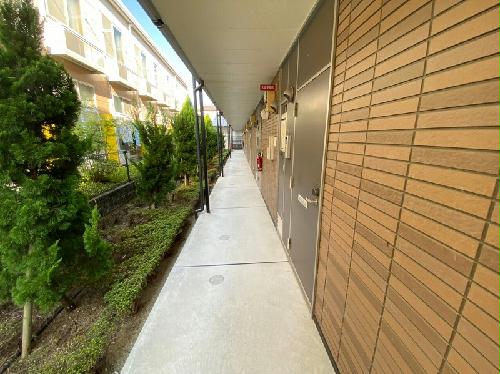 15/21 エントランス