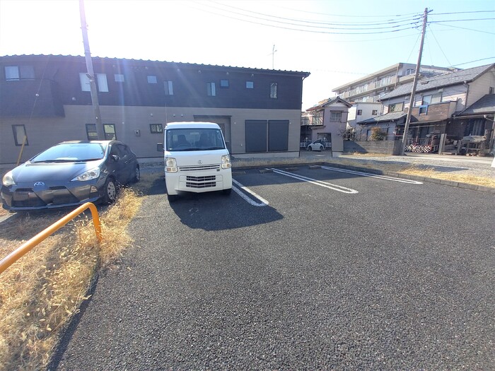 19/20 駐車場