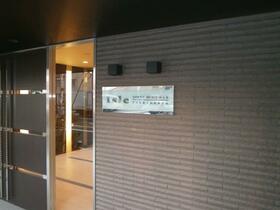 2/2 エントランス