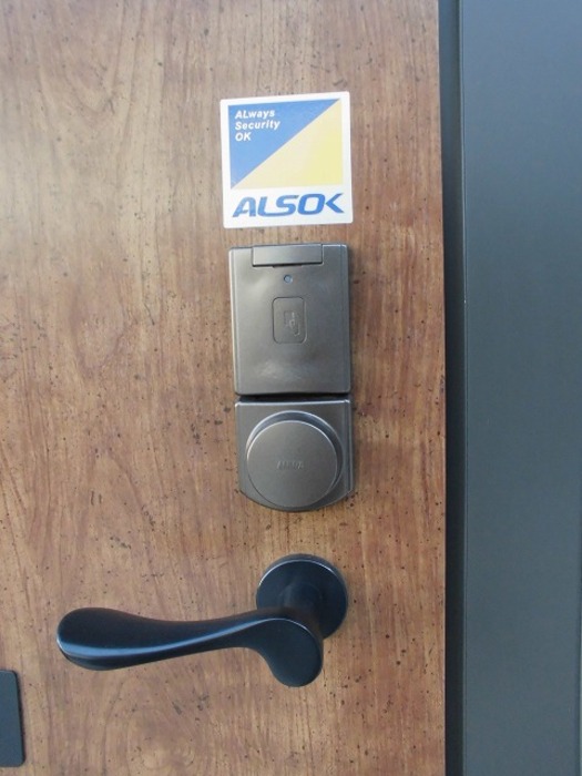 17/22 エントランス