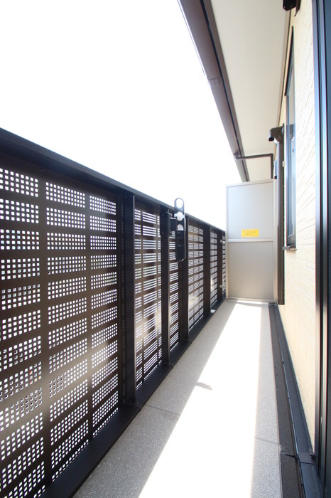 16/23 バルコニー