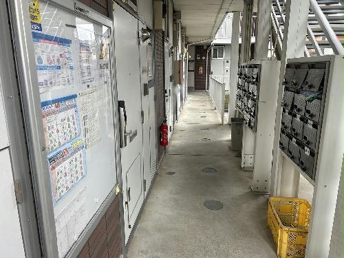 14/21 エントランス