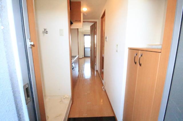 13/30 玄関