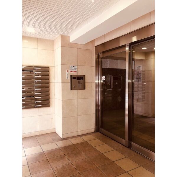 6/6 エントランス