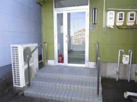 2/2 エントランス