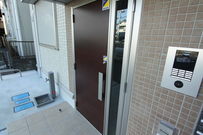 2/3 エントランス