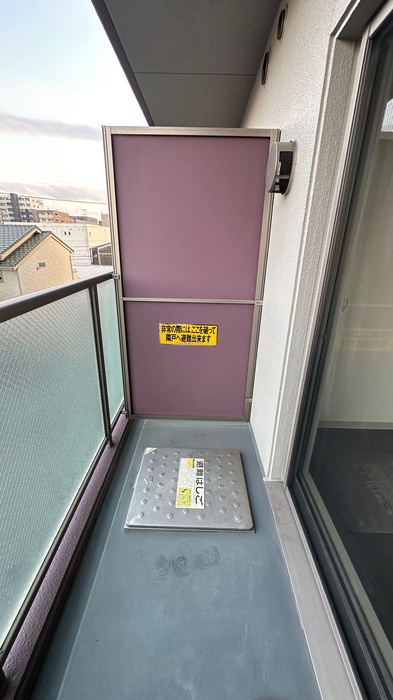 18/20 バルコニー