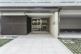 14/14 エントランス