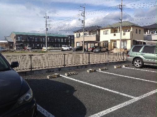 14/20 駐車場