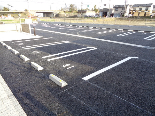 2/8 駐車場