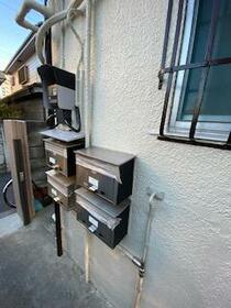 16/20 エントランス