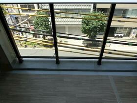 13/16 バルコニー