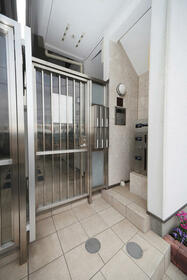 7/10 エントランス