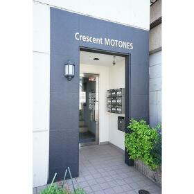 16/20 エントランス