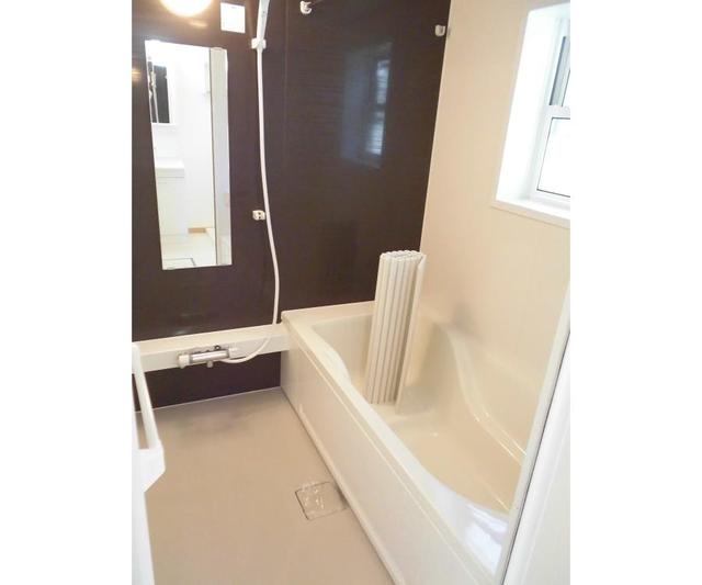 15/27 浴室