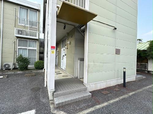 2/5 エントランス