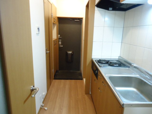 22/30 エントランス