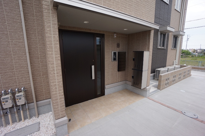 2/3 エントランス