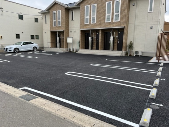 15/18 駐車場
