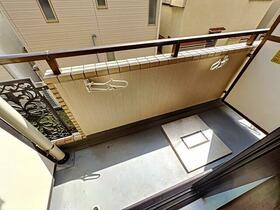 13/23 バルコニー