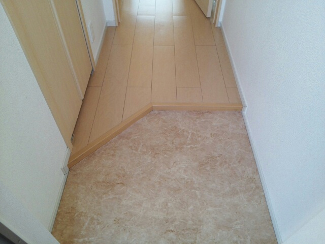 5/20 玄関