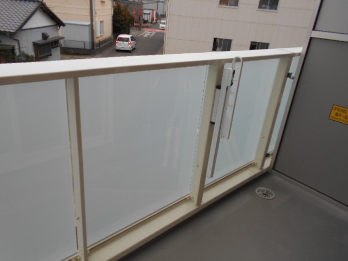 18/23 バルコニー