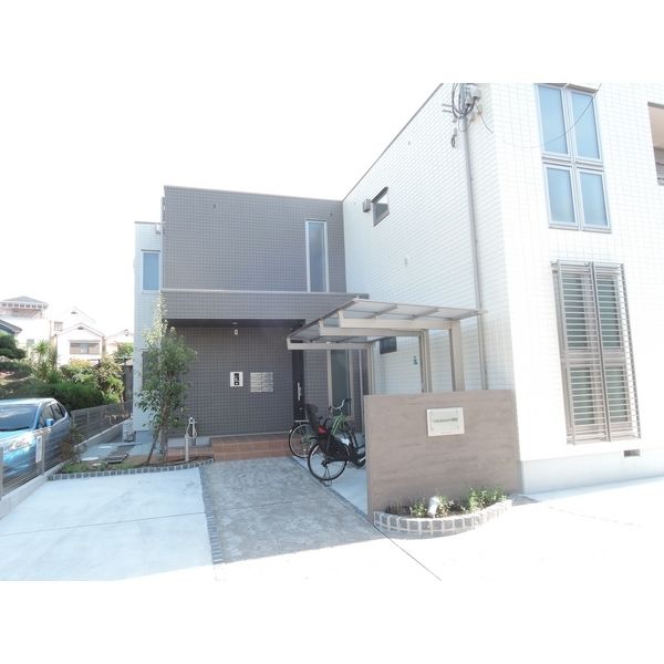 2/4 エントランス