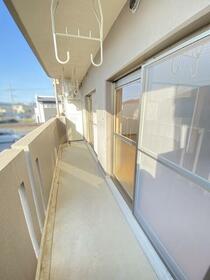 13/21 バルコニー