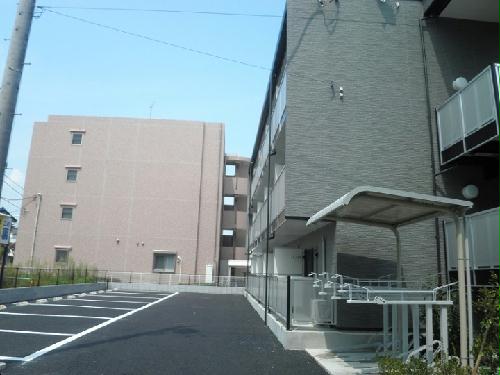 14/17 エントランス