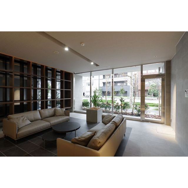 16/24 エントランス