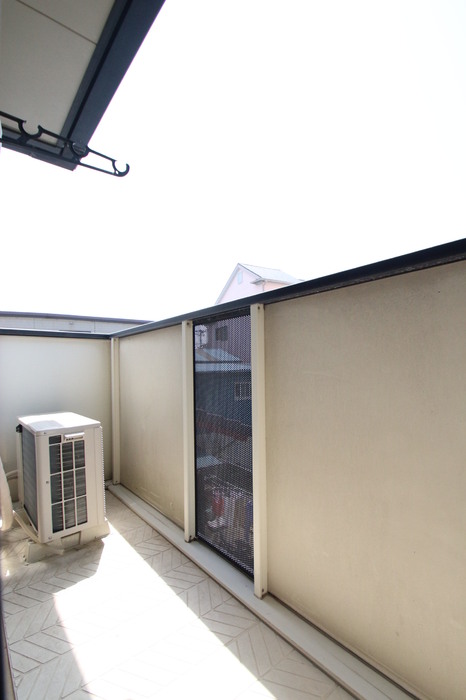 13/20 バルコニー