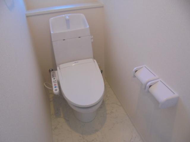 14/30 トイレ