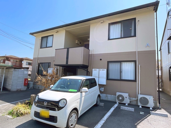 18/23 エントランス