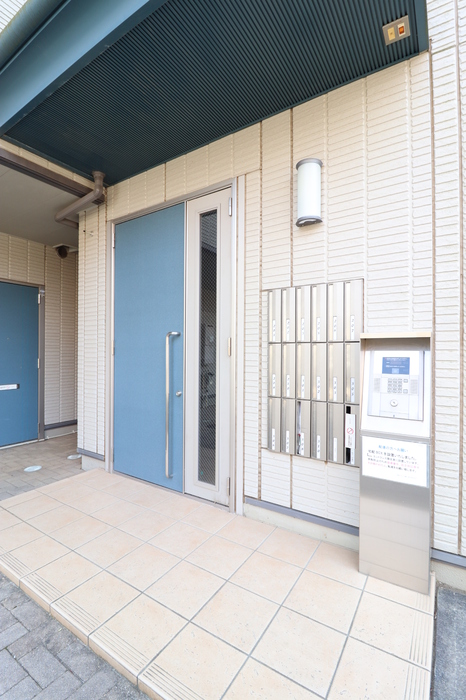 17/18 エントランス