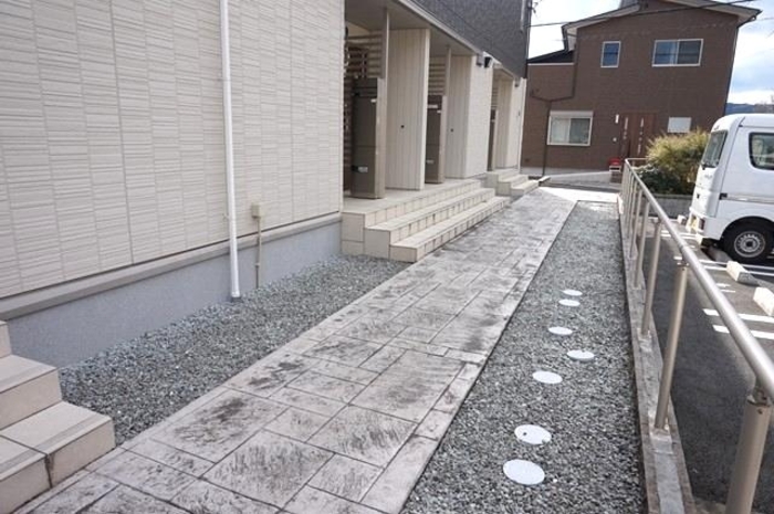 17/20 エントランス