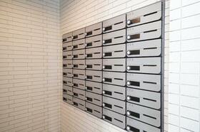 15/15 エントランス