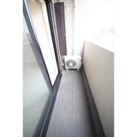 13/19 バルコニー