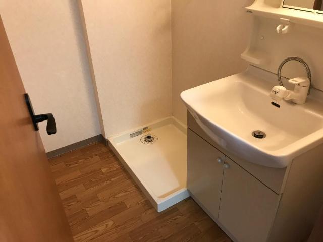 18/27 洗面