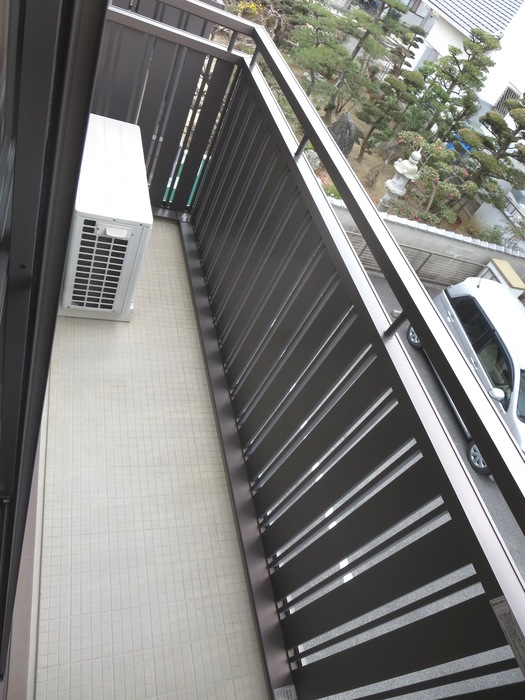 15/23 バルコニー
