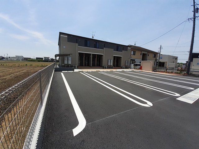 14/20 駐車場