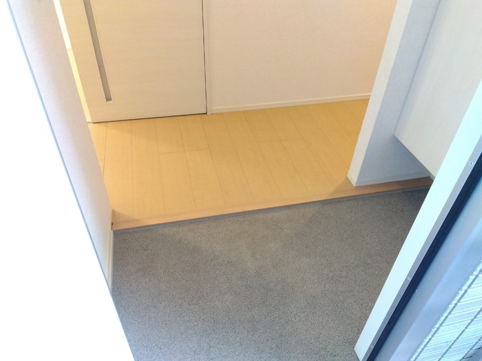 5/18 玄関