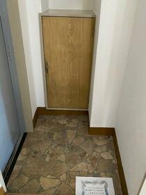 6/16 玄関