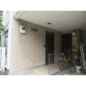 3/4 エントランス